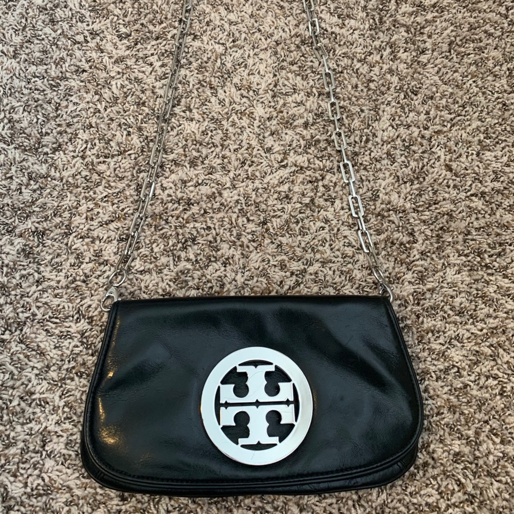Tory Burch Logo Chain Bag
